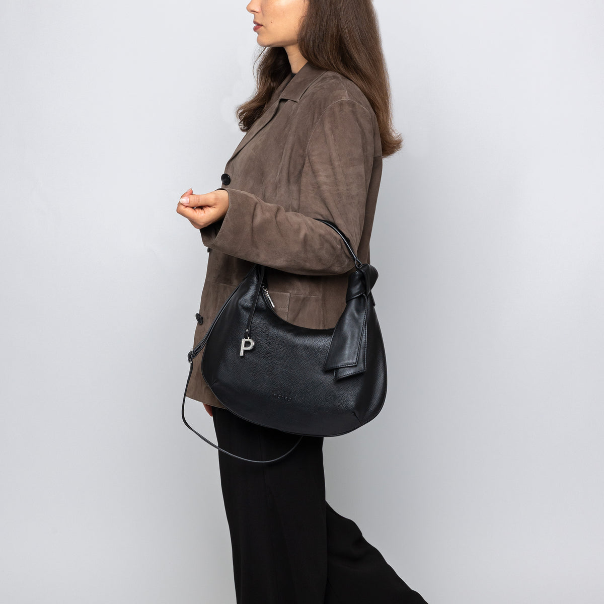 Shoulder bag Embrace 7311